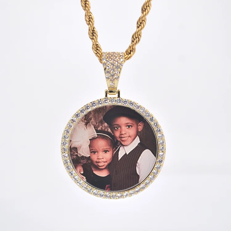 VALOR Wing Photo Locket Necklace – Personalized Zircon Pendant in Gold & Silver