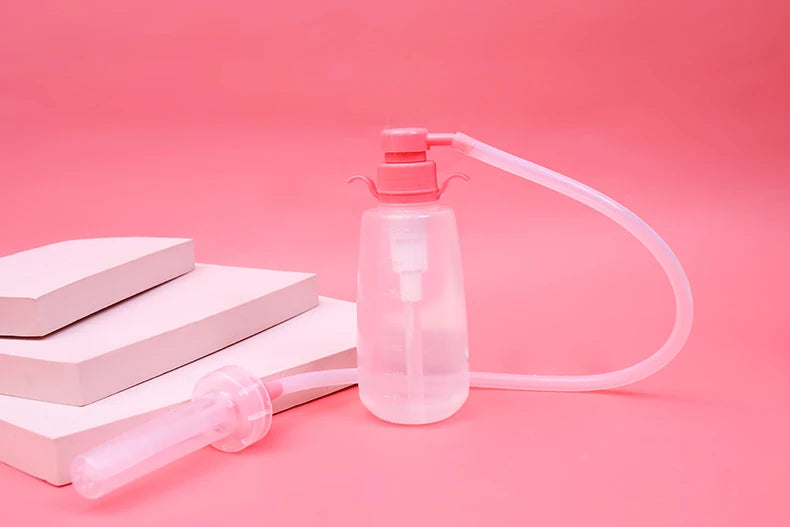 Reusable Personal Rinse Bottle with Interchangeable Nozzles