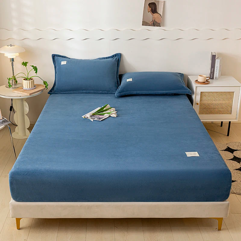 Velvet Thermal Mattress Cover – Plush Winter Bed Cover in Multiple Sizes