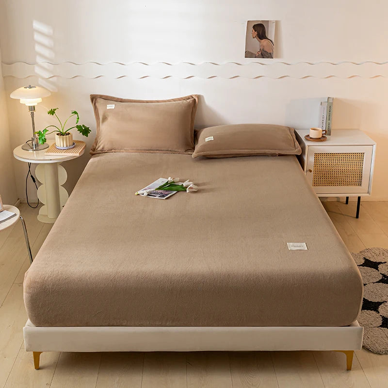 Velvet Thermal Mattress Cover – Plush Winter Bed Cover in Multiple Sizes