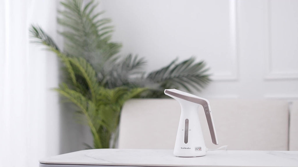 Portable Mini Steam Iron for Trave and Quick Wrinkle Removal